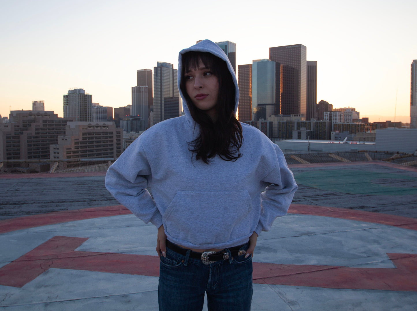 HEAVY FLEECE CROPPED WOMEN'S HOODIE