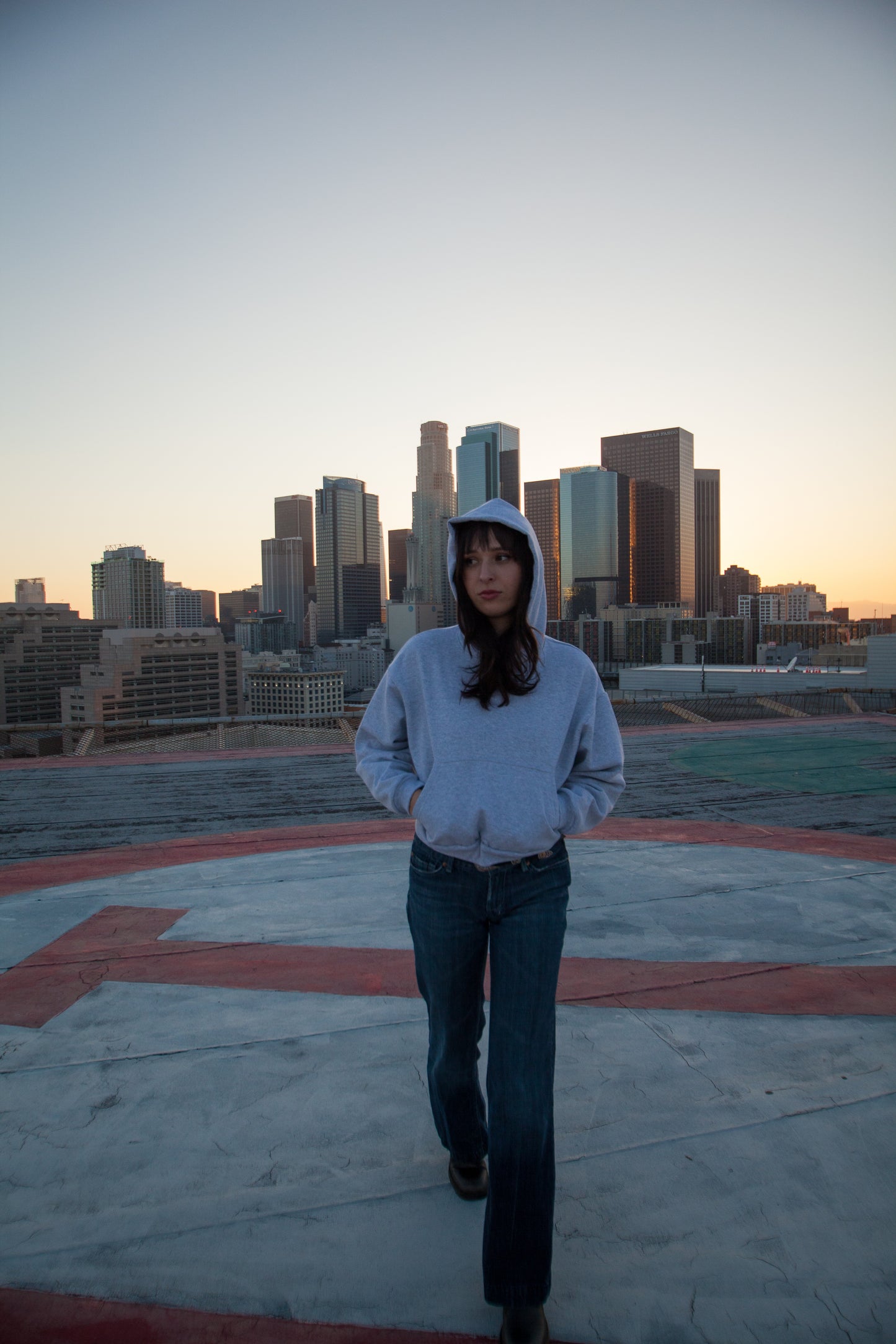 HEAVY FLEECE CROPPED WOMEN'S HOODIE